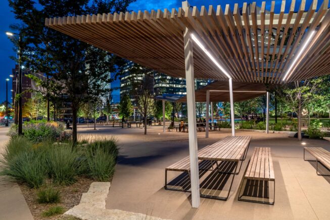 Vista Commercial Outdoor LED Lighting at the Gene Leahy Mall - The Omaha RiverFront