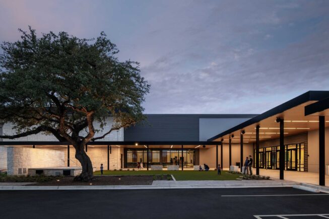 Vista Commercial Outdoor LED Lighting at Austin Stone South Church