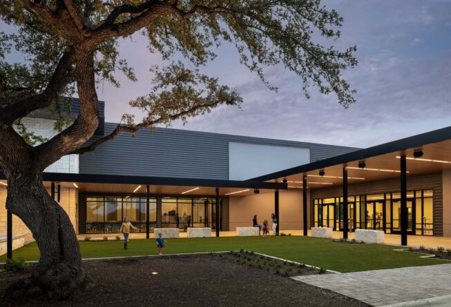 Vista Commercial Outdoor LED Lighting at Austin Stone South Church